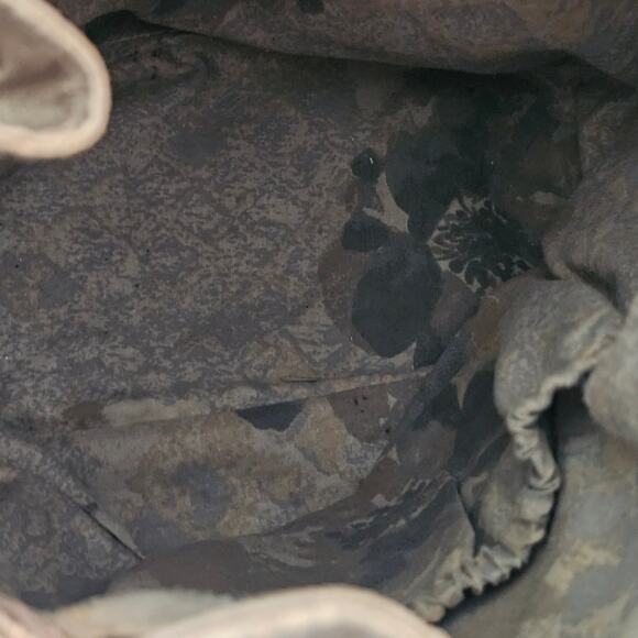 Elliott Lucca Silver Metallic Leather Woven Drawstring Bucket Purse - Picture 5 of 9